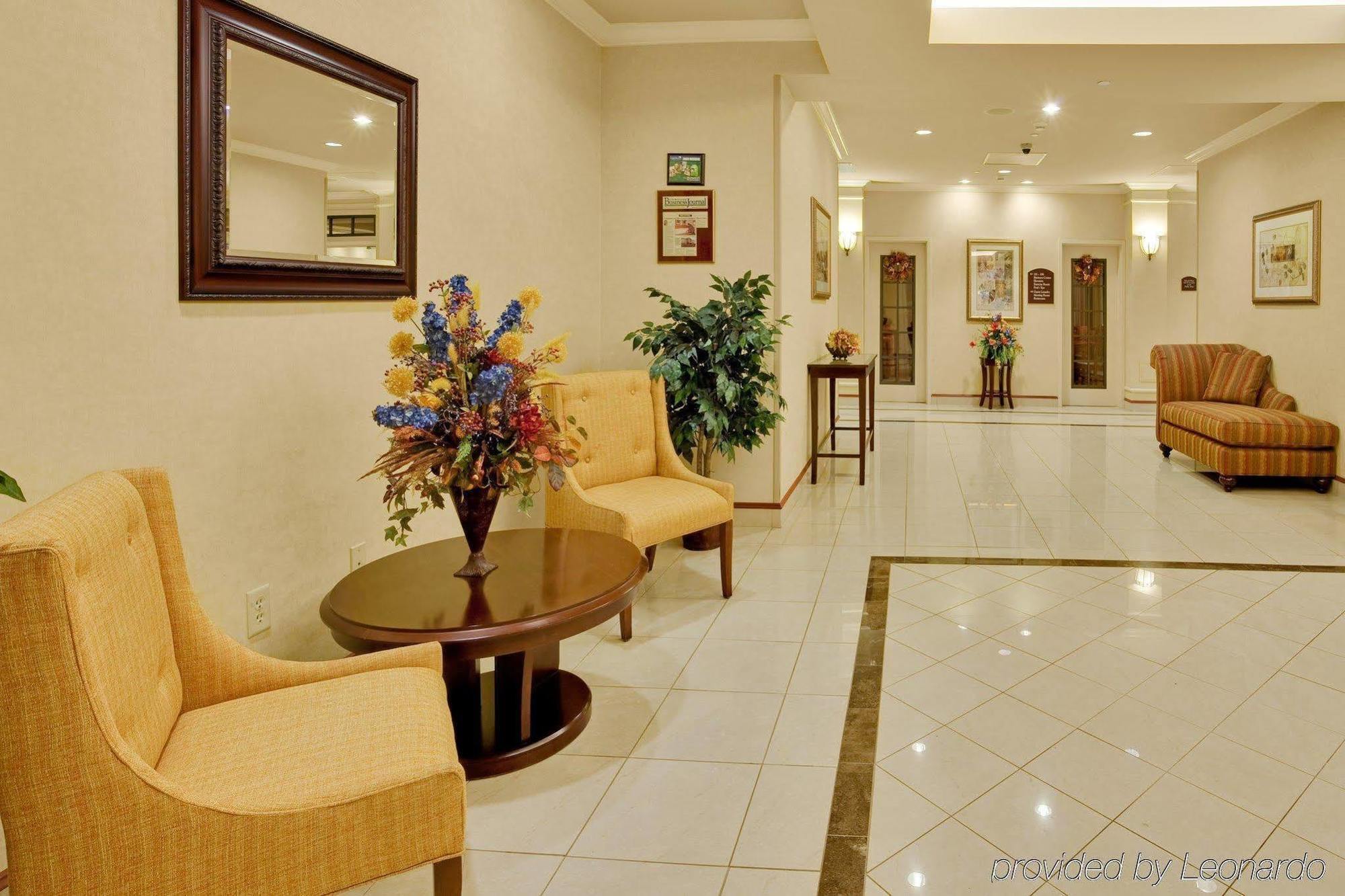 Holiday Inn Express Hotel & Suites Bethlehem By Ihg Buitenkant foto