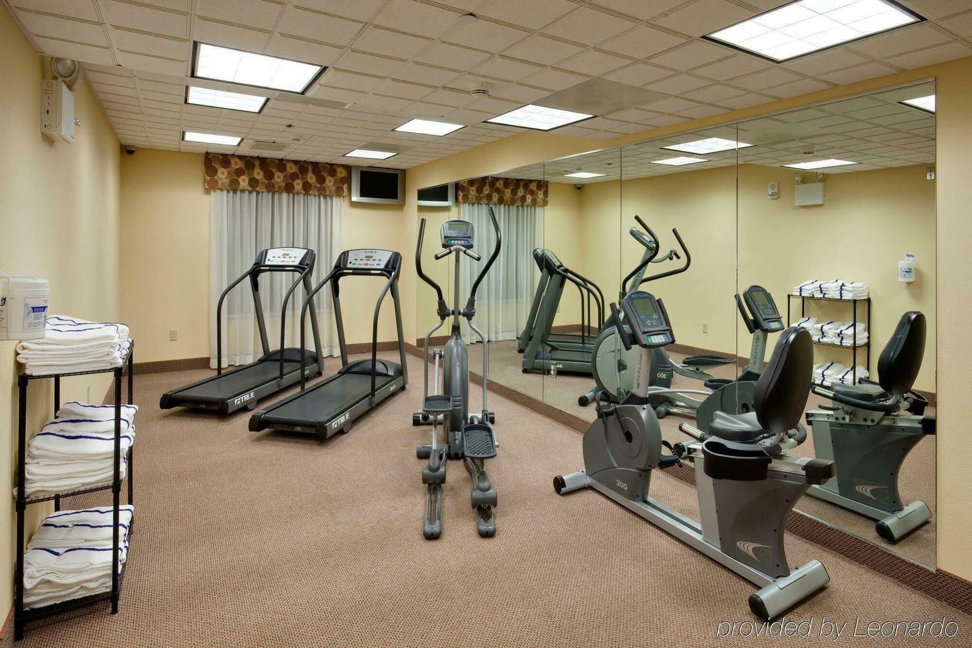 Holiday Inn Express Hotel & Suites Bethlehem By Ihg Buitenkant foto